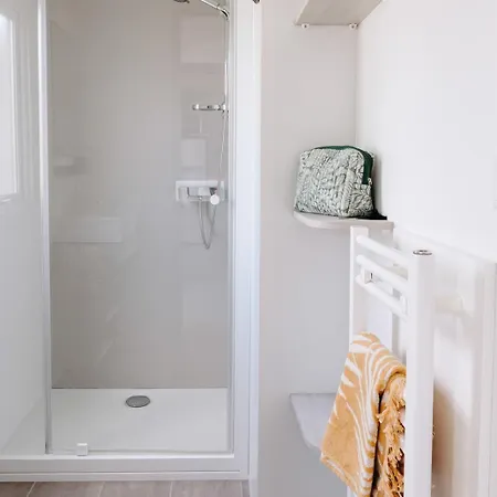 Slow Village Pornic 4*