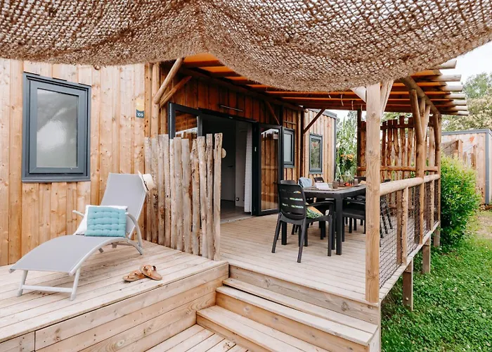 Slow Village Pornic 4* 滨海拉普兰