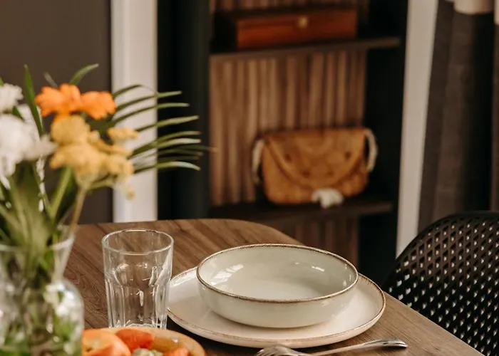 Slow Village Pornic 营地