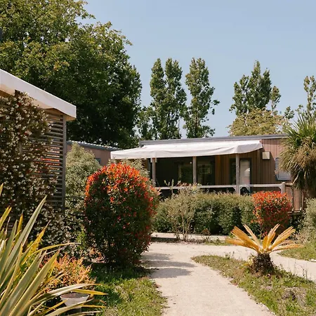 Slow Village Pornic 4* La Plaine-sur-Mer