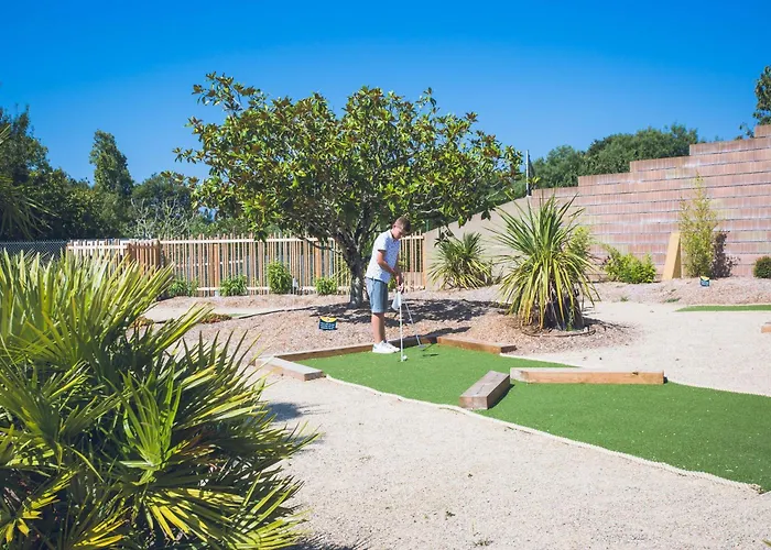 Slow Village Pornic ラ・プレンヌ・シュル・メール