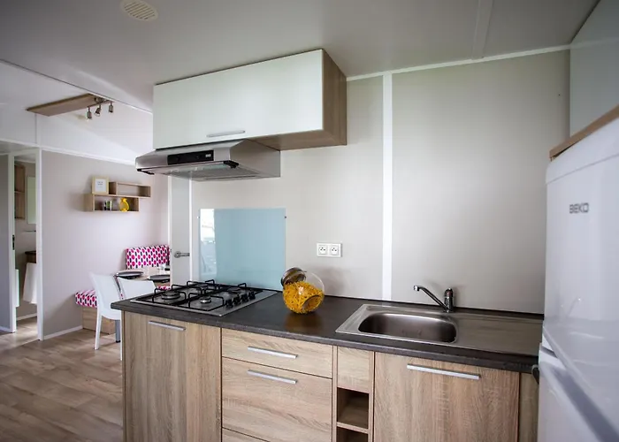 Slow Village Pornic ラ・プレンヌ・シュル・メール