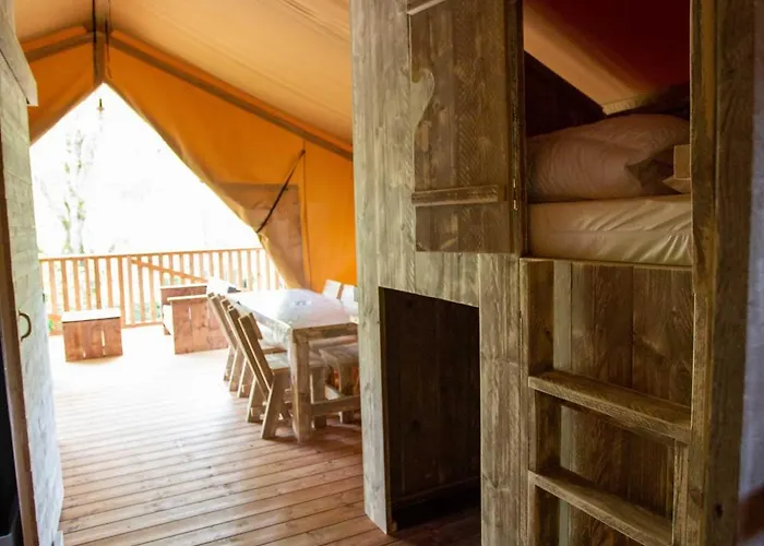 キャンプ場 Slow Village Pornic