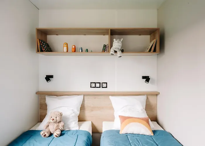 キャンプ場 Slow Village Pornic ラ・プレンヌ・シュル・メール