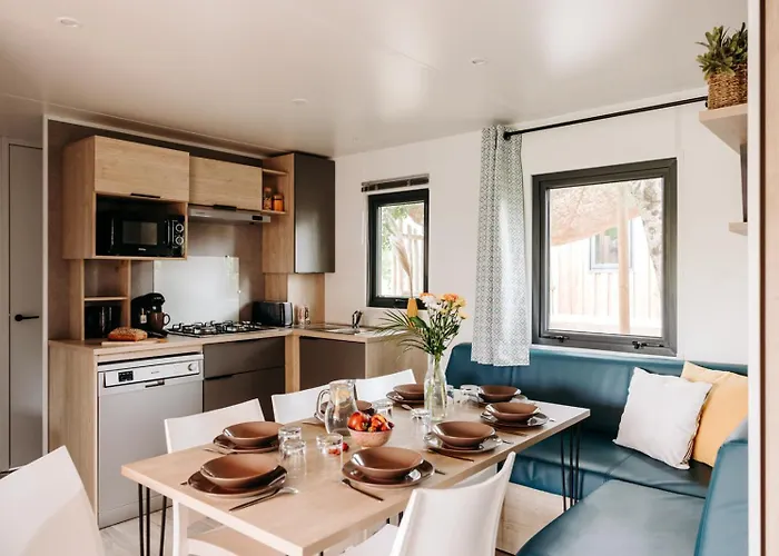 Slow Village Pornic ラ・プレンヌ・シュル・メール