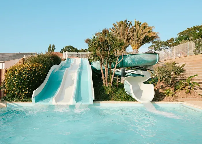 Slow Village Pornic キャンプ場