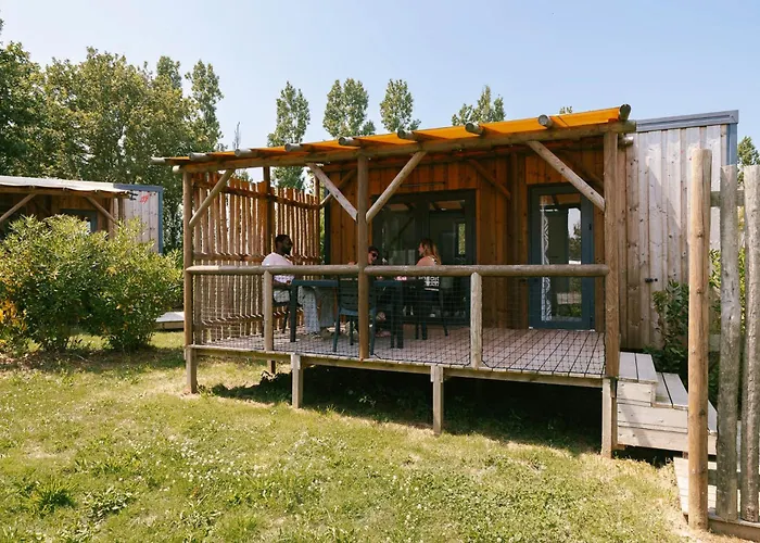 Slow Village Pornic キャンプ場